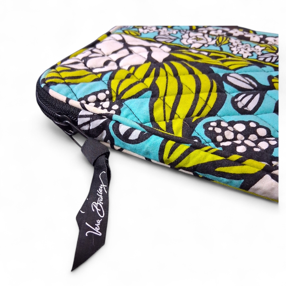 Vera Bradley Tablet/iPad Case - Island Bloom - Picture 2 of 6